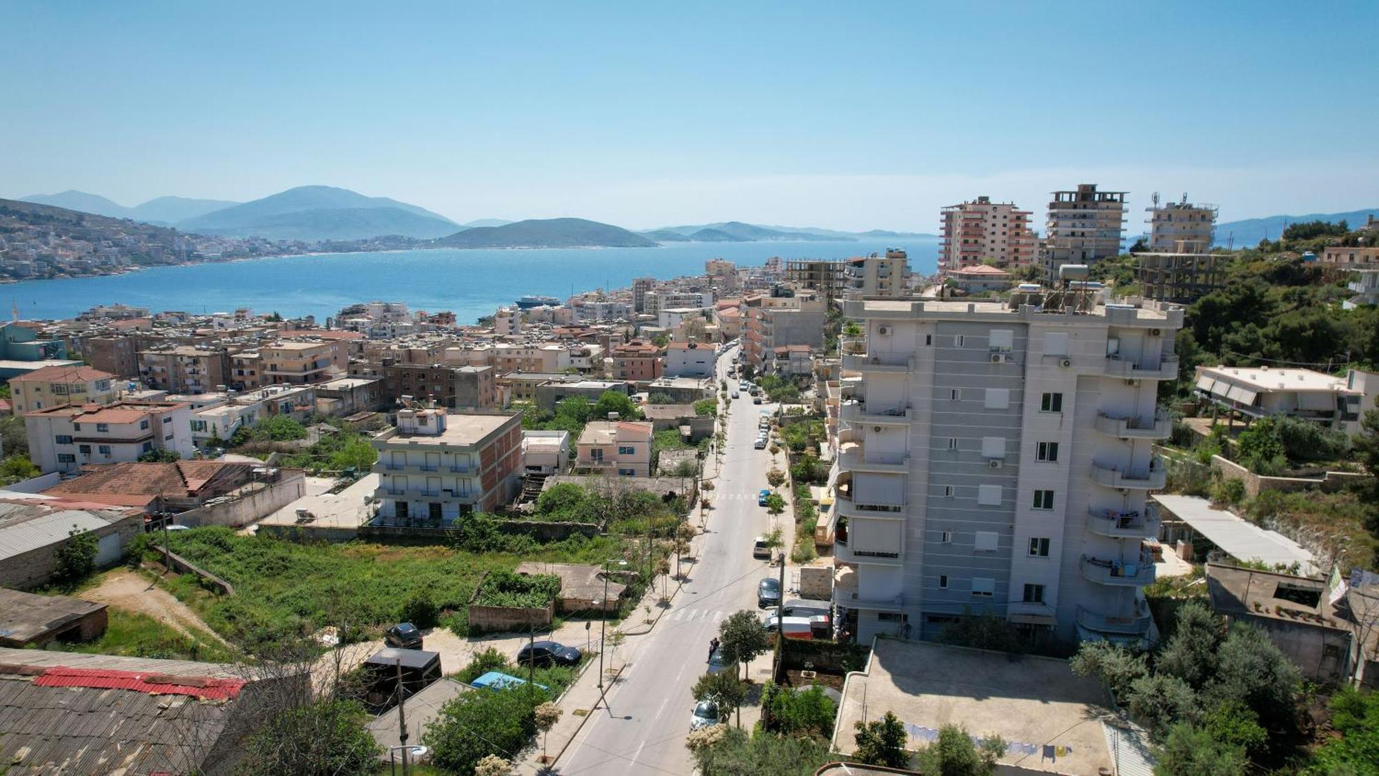 Aldisen Apartment Sarande Exterior photo